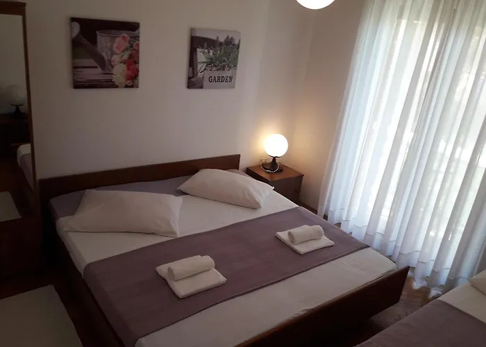 Apartments Ane