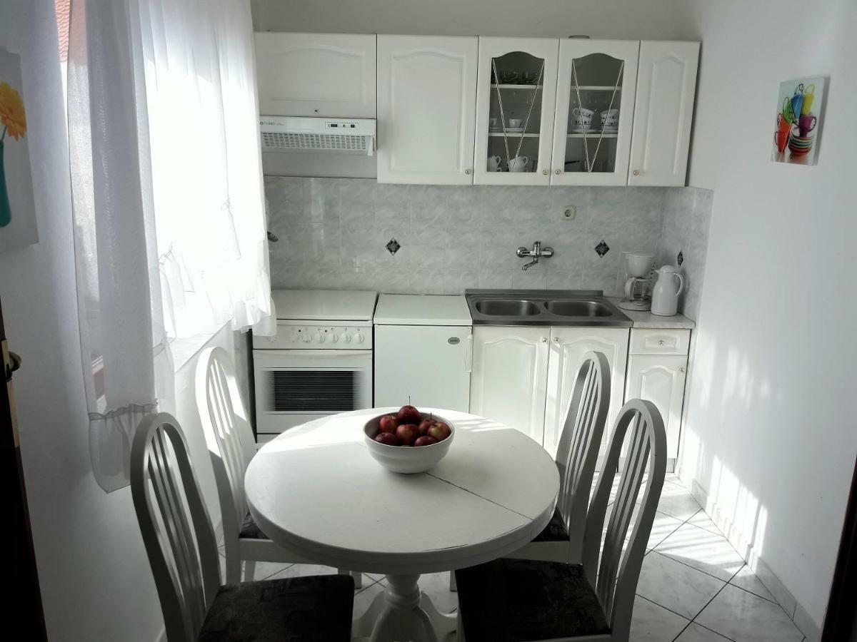 Ane Apartman Sukosan